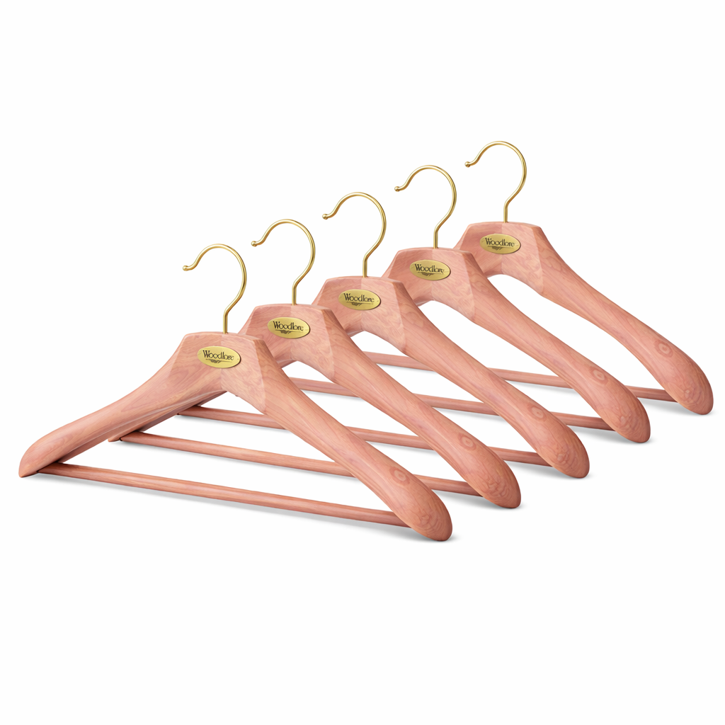 19" Contoured Wooden Coat Hanger (Cedar Wood 84000)